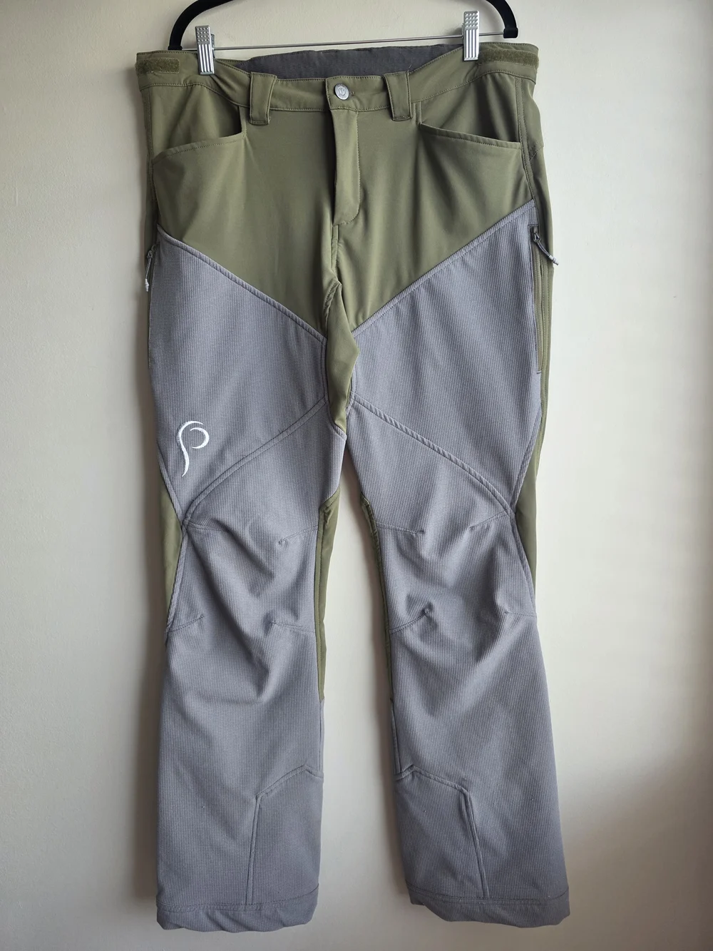 Prois Women's Pradlann Field Hunting Pants - Olive/Grey - Size XL (Estimated) - Picture 3 of 17